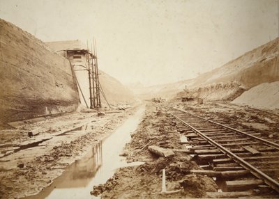 Walton Cutting, zeigt Pfeiler für die Schwenkbrücke und den Eingang zu den Warrington Docks von Thomas Birtles